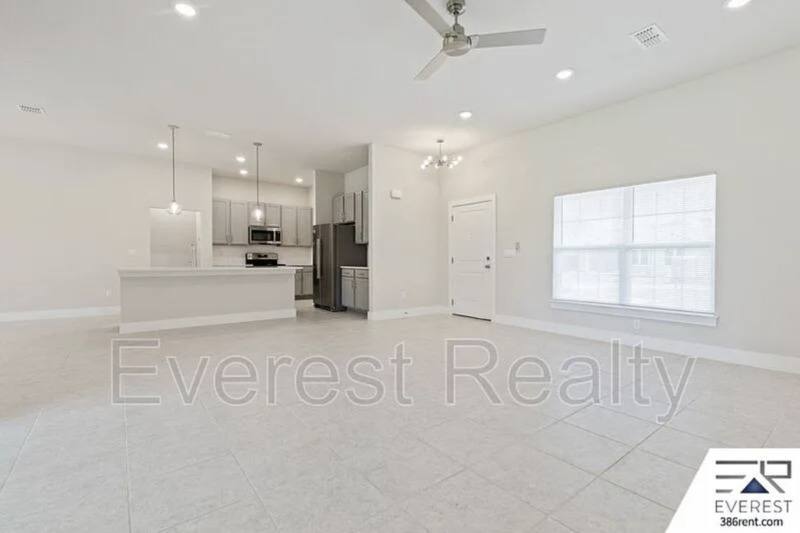 House for rent at 9 Buffalo Grove Place, Palm Coast, FL 32137