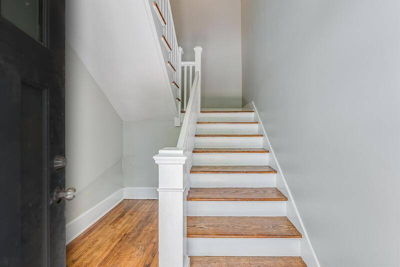 Apartment for rent at 114 W Anderson St #B, Savannah, GA 31401