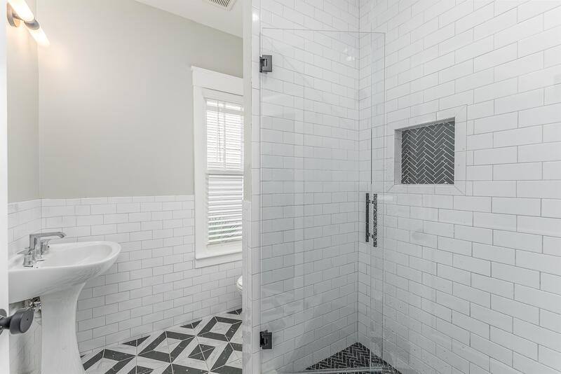 Apartment for rent at 114 W Anderson St #B, Savannah, GA 31401