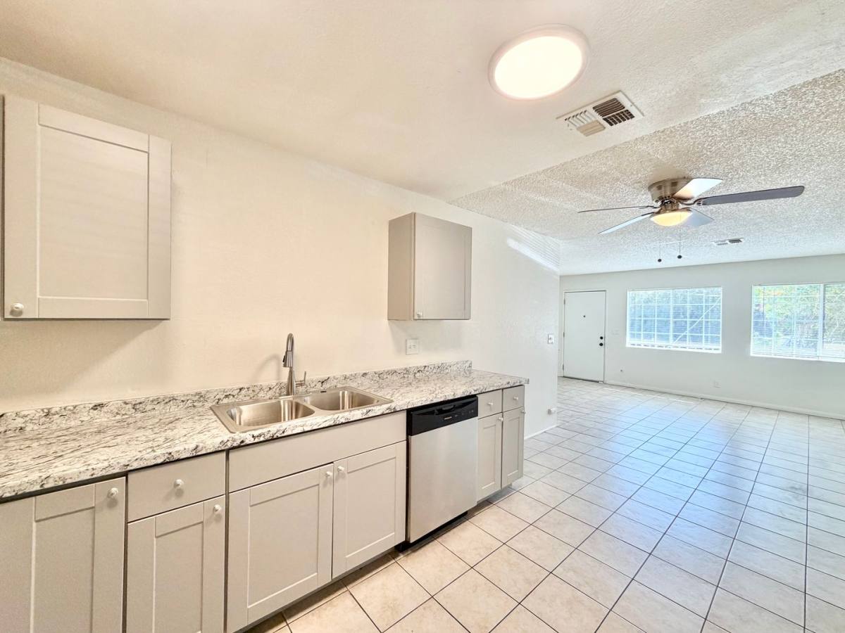 Apartment for rent at 33030 Shifting Sands #4, Cathedral City, CA 92234
