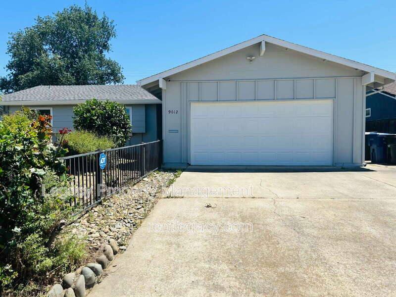 House for rent at 9012 Alderson Ave, Sacramento, CA 95826