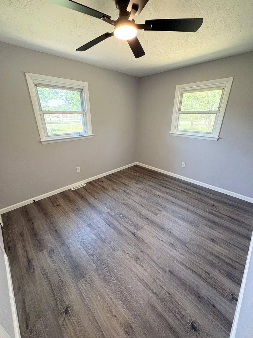 House for rent at 1004 N Dixie Highway, Cave City, KY 42127