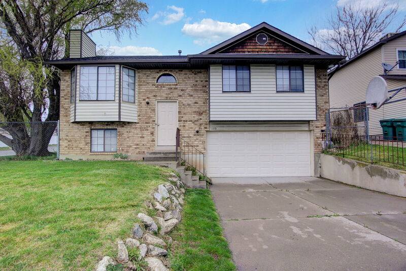 House for rent at 1179 E 2450 N, Layton, UT 84040