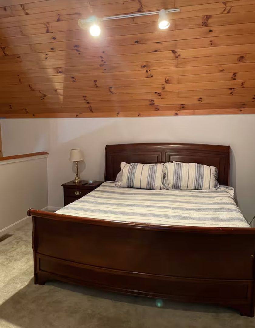 House for rent at 388 Hideaway Farms Rd, Piney Flats, TN 37686