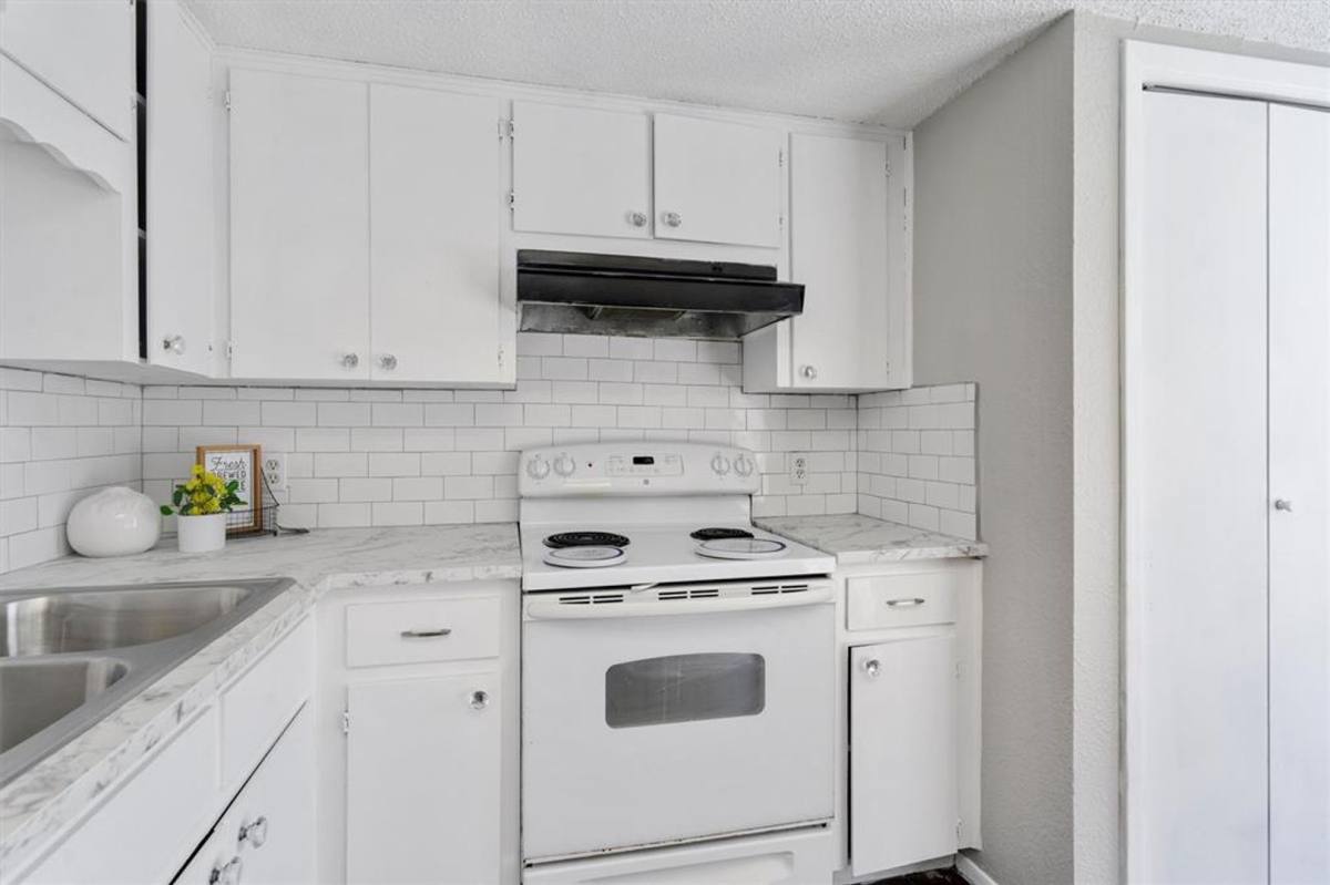 Apartment for rent at 1701-1711 Rawhide Loop, Round Rock, TX 78681