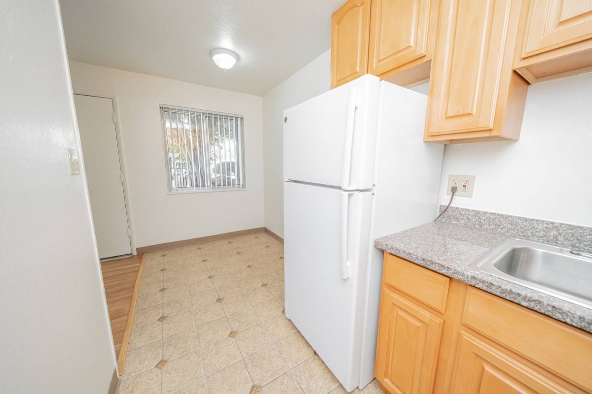 Apartment for rent at 825 Orchard Ave, Hayward, CA 94544