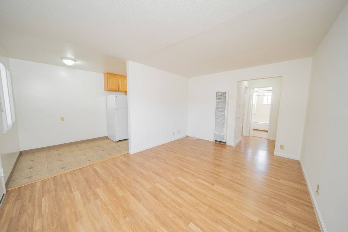 Apartment for rent at 825 Orchard Ave, Hayward, CA 94544