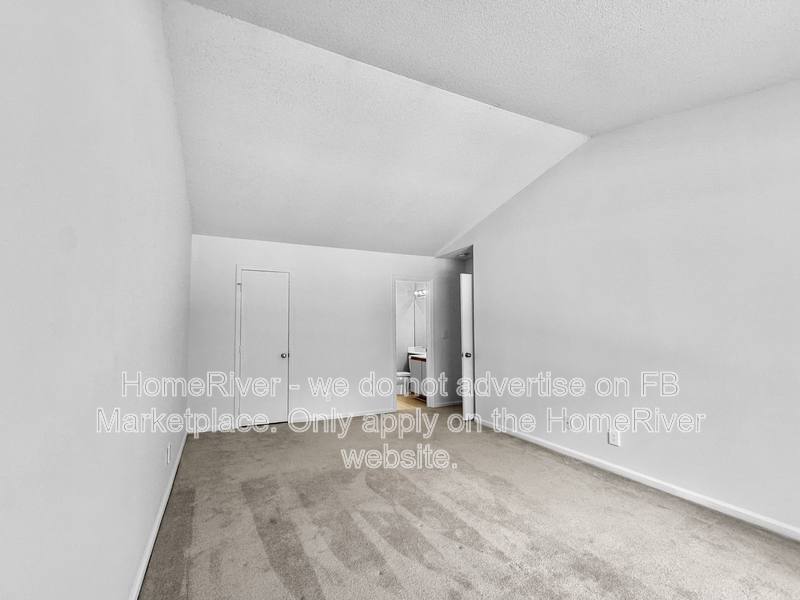 Condo for rent at 2921 Oaktop Circle, Greensboro, NC 27410