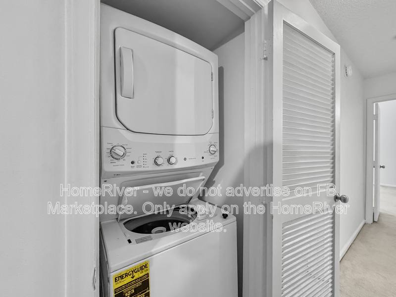 Condo for rent at 2921 Oaktop Circle, Greensboro, NC 27410