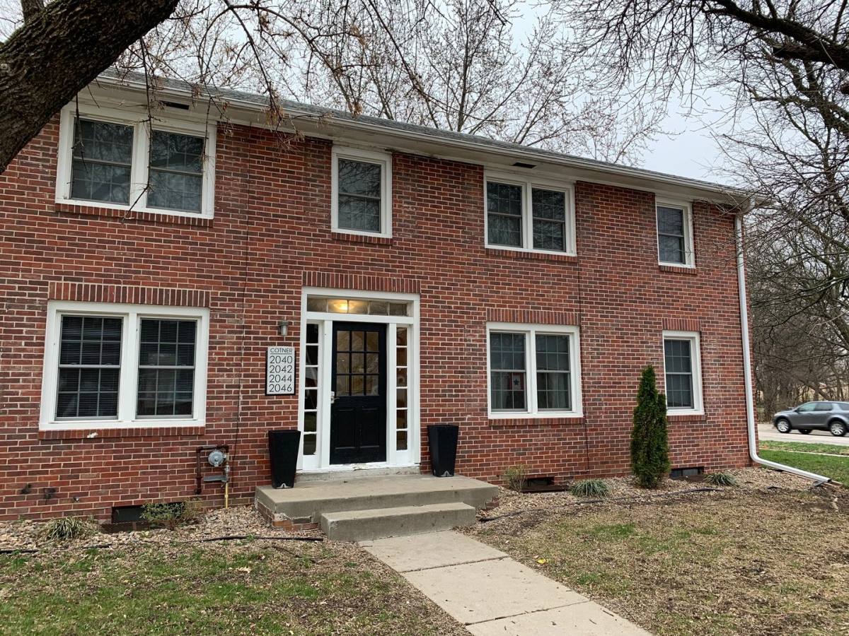 Townhouse for rent at 2020 S Cotner, Lincoln, NE 68506