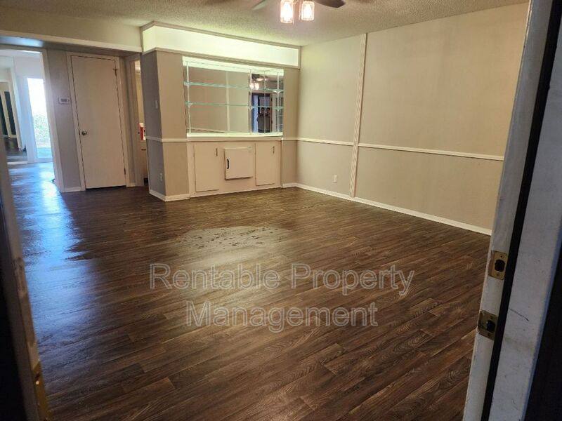 House for rent at 6238 Wheaton Dr, Fort Worth, TX 76133