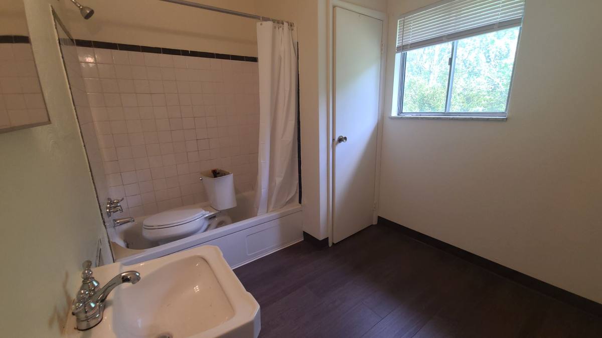 Apartment for rent at 3999 Canal St, Pittsburgh, PA 15234