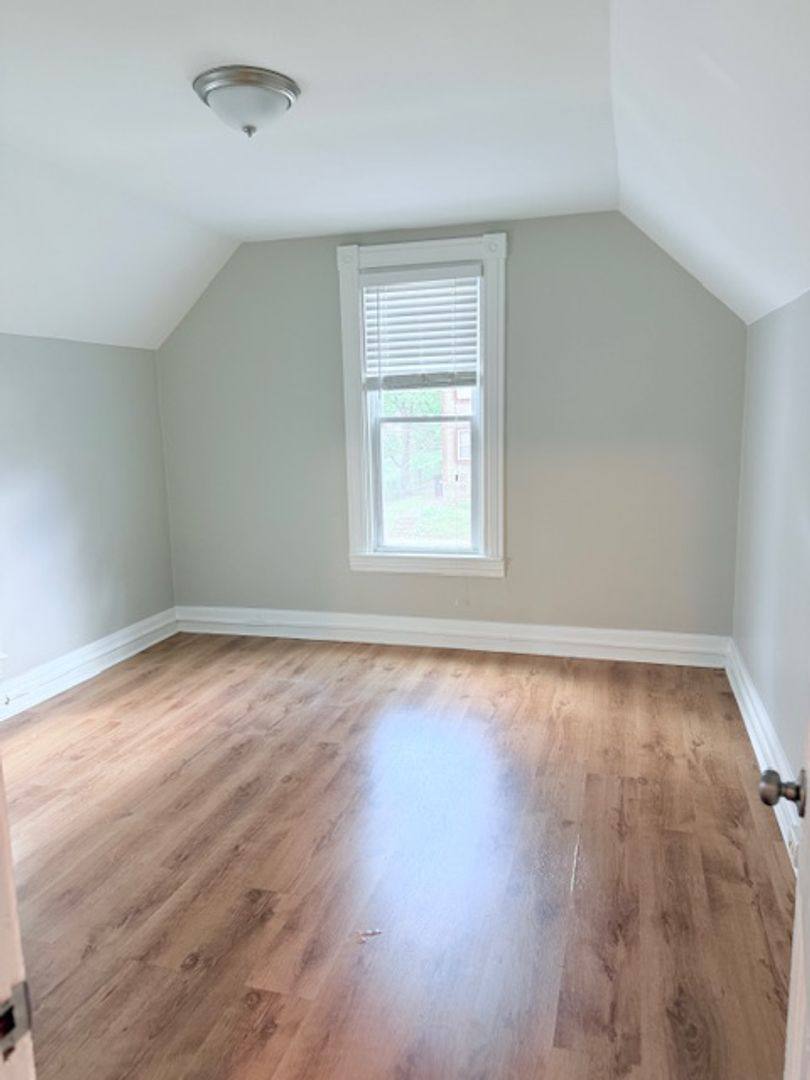 House for rent at 6614 Chamberlain Ave, Saint Louis, MO 63130