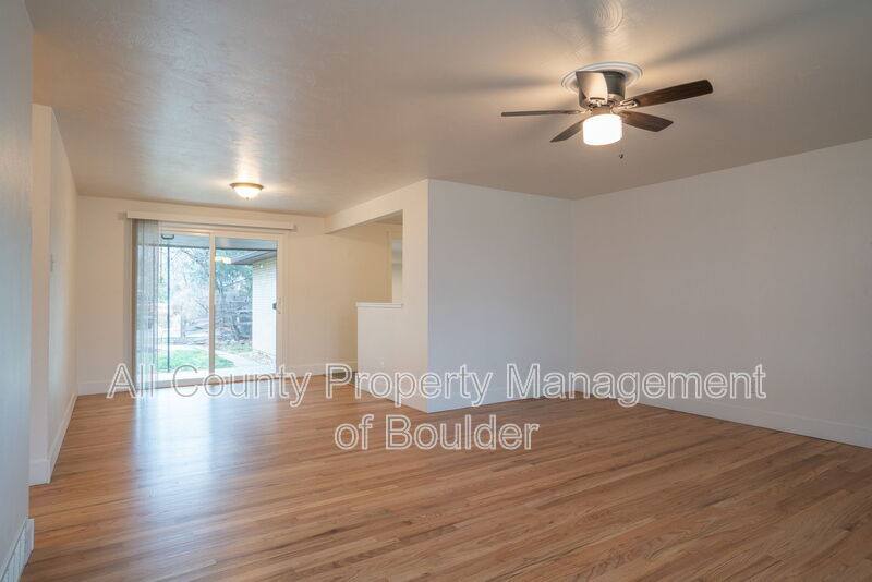 House for rent at 1117 Vivian St, Longmont, CO 80501