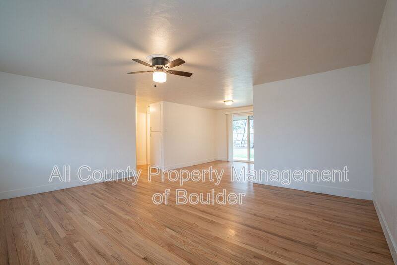 House for rent at 1117 Vivian St, Longmont, CO 80501