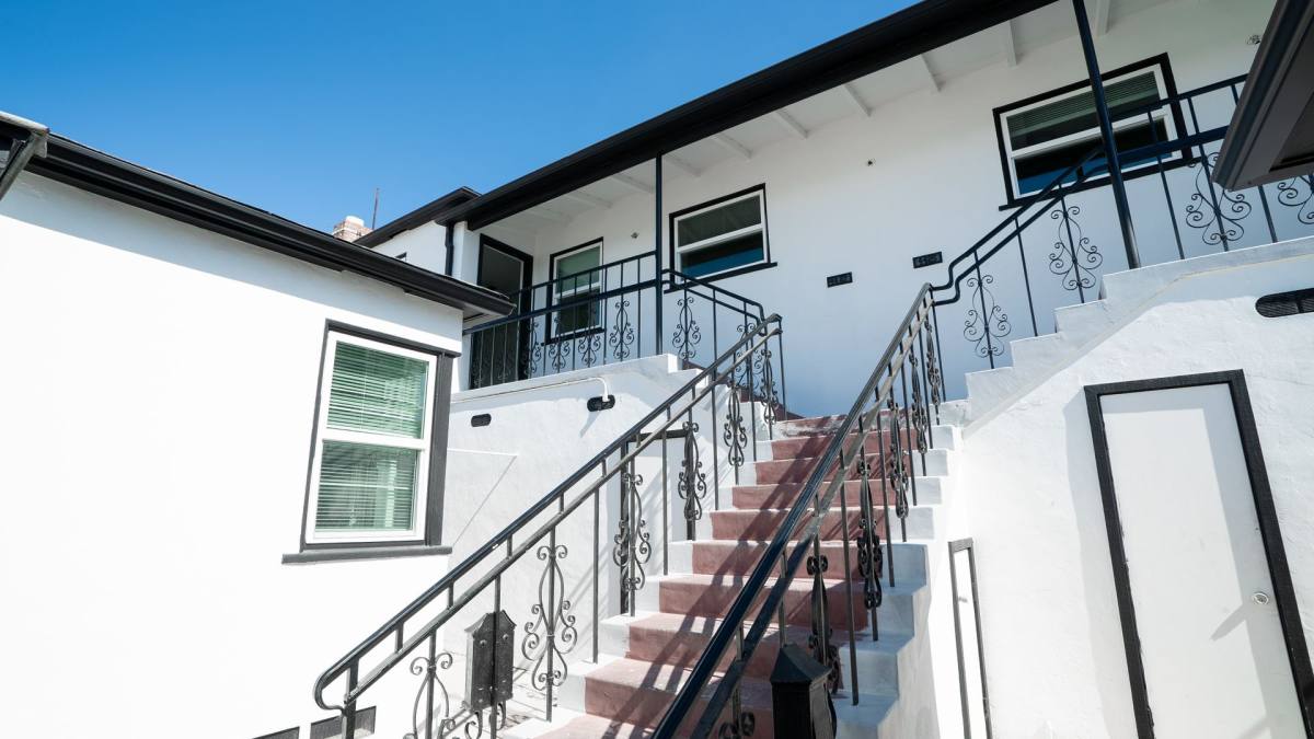 Apartment for rent at 4421-4433 30th St, San Diego, CA 92116