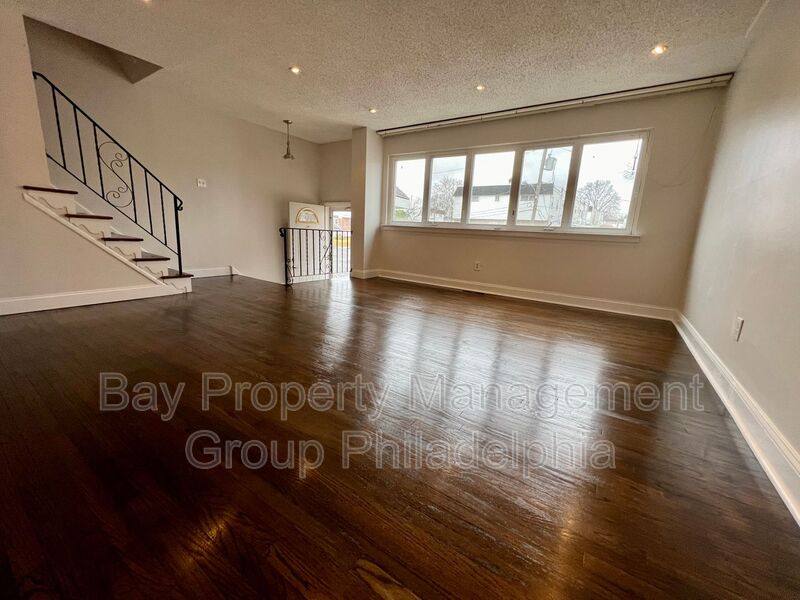 Townhouse for rent at 11756 Lanett Rd, Philadelphia, PA 19154