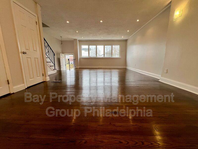 Townhouse for rent at 11756 Lanett Rd, Philadelphia, PA 19154