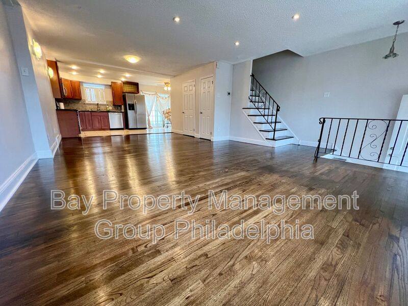 Townhouse for rent at 11756 Lanett Rd, Philadelphia, PA 19154