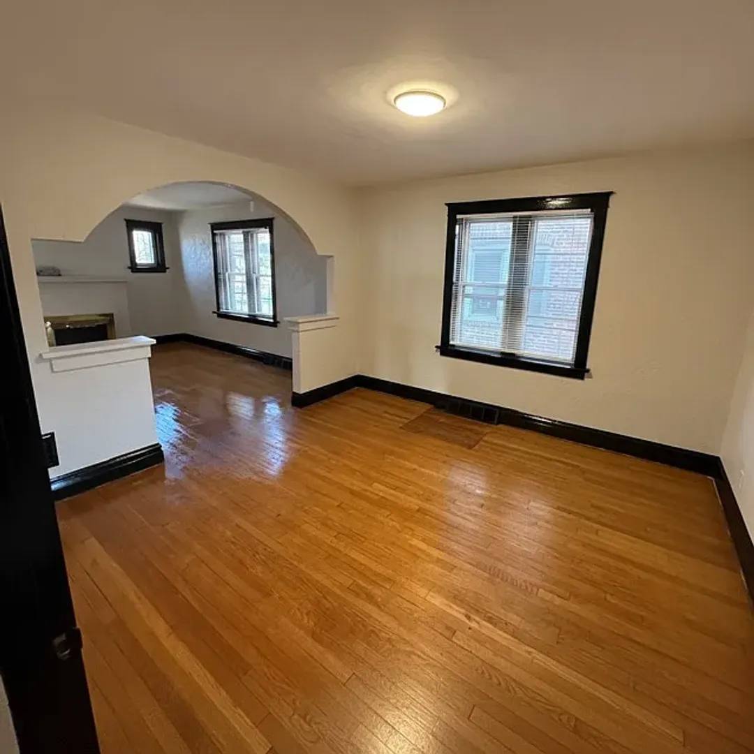 House for rent at 5448 Lisette Ave, Saint Louis, MO 63109