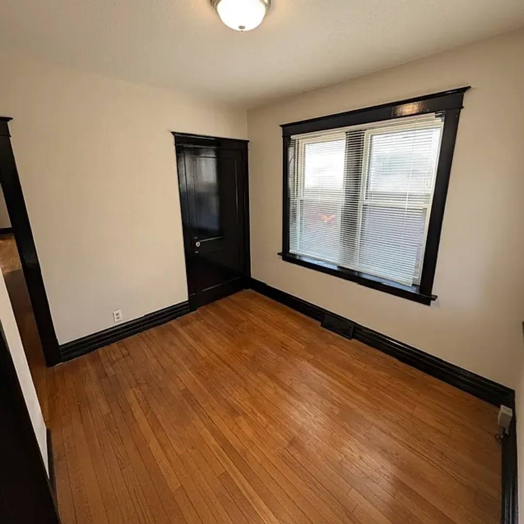 House for rent at 5448 Lisette Ave, Saint Louis, MO 63109