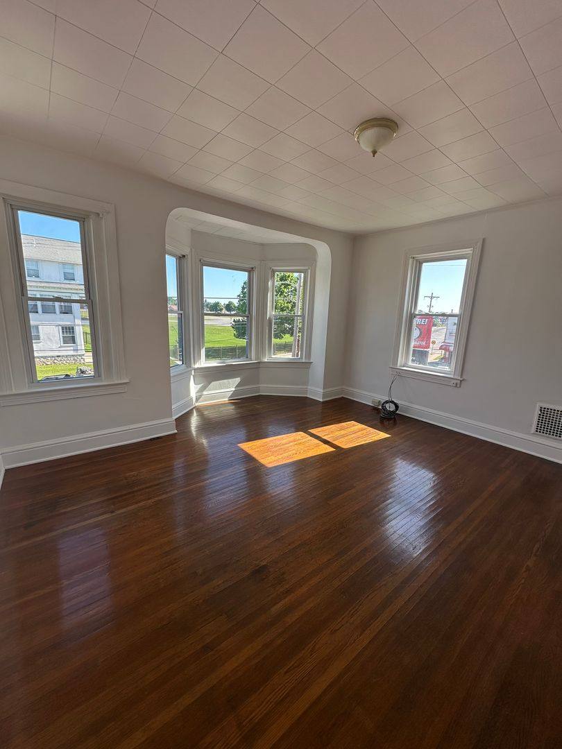 Apartment for rent at 1226-1228 W Market St, York, PA 17404