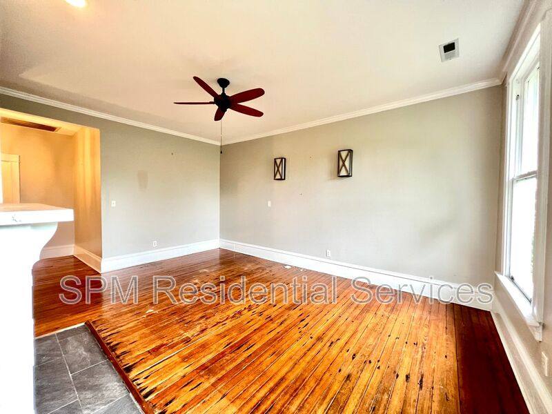 Apartment for rent at 102 N 17th St, Wilmington, NC 28401