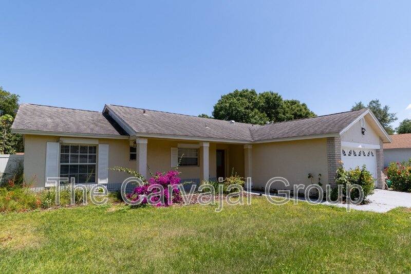 House for rent at 14426 Indian Ridge Trail, Clermont, FL 34711