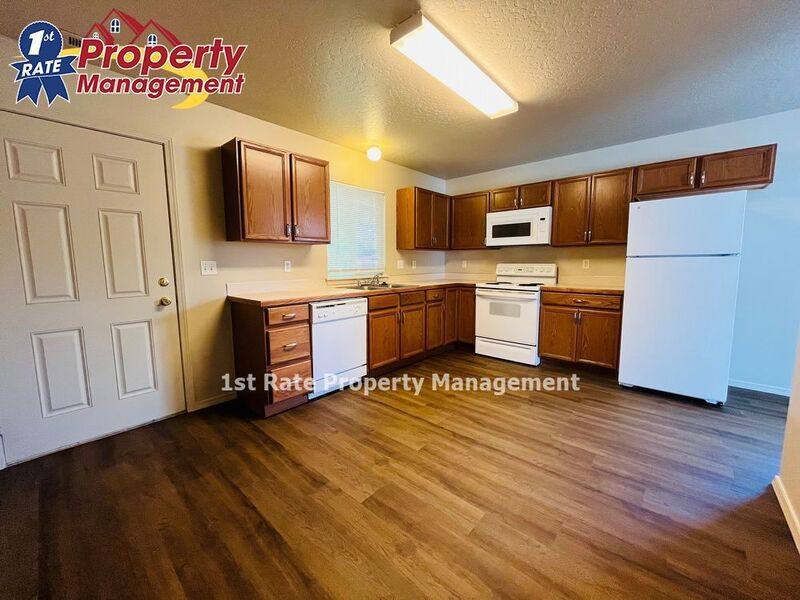 Townhouse for rent at 16025 N 19th St #104, Nampa, ID 83687