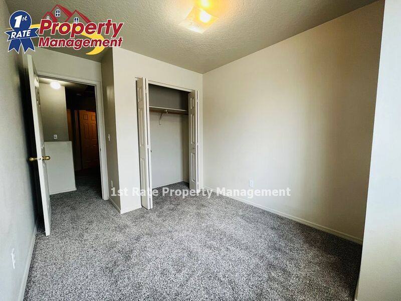 Townhouse for rent at 16025 N 19th St #104, Nampa, ID 83687