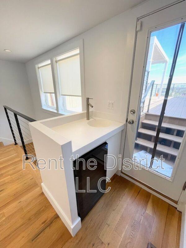 Condo for rent at 254 15th St SE #5, Washington, DC 20003