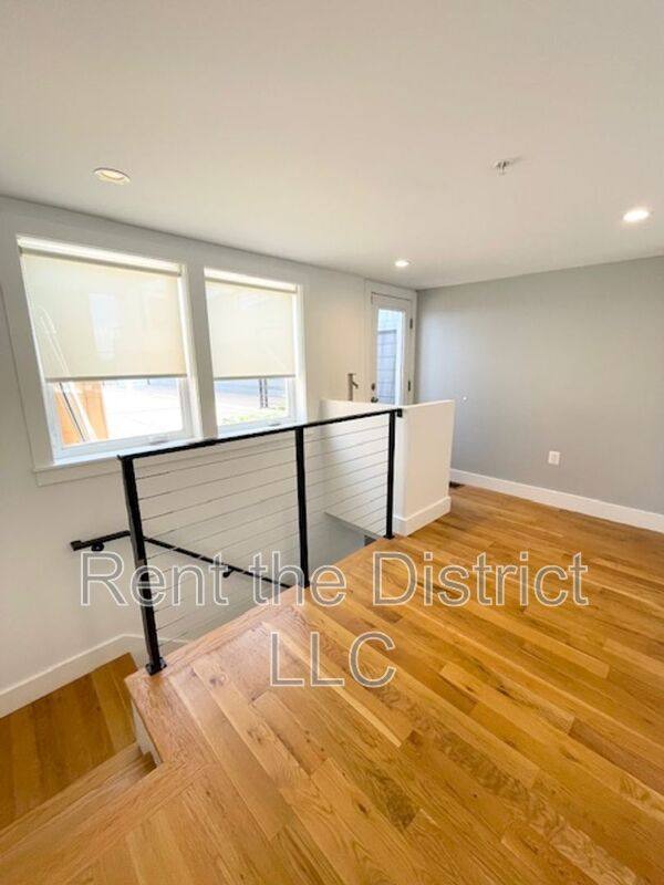 Condo for rent at 254 15th St SE #5, Washington, DC 20003