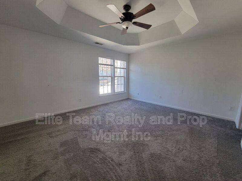Townhouse for rent at 177 Autumn Falls Dr, Clover, SC 29710