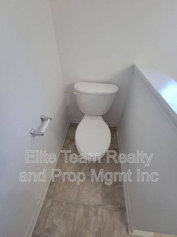 Townhouse for rent at 177 Autumn Falls Dr, Clover, SC 29710