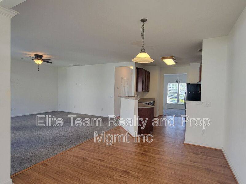 Townhouse for rent at 177 Autumn Falls Dr, Clover, SC 29710