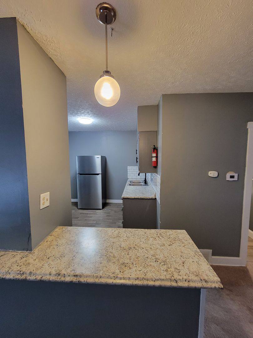 Apartment for rent at 866-868 Ellsworth Ave, Columbus, OH 43206