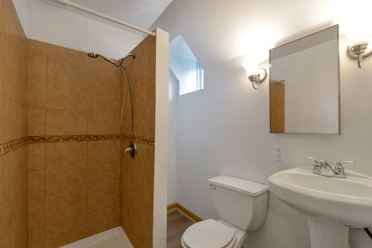 Apartment for rent at 2530 S Gramercy Ave, Ogden, UT 84401