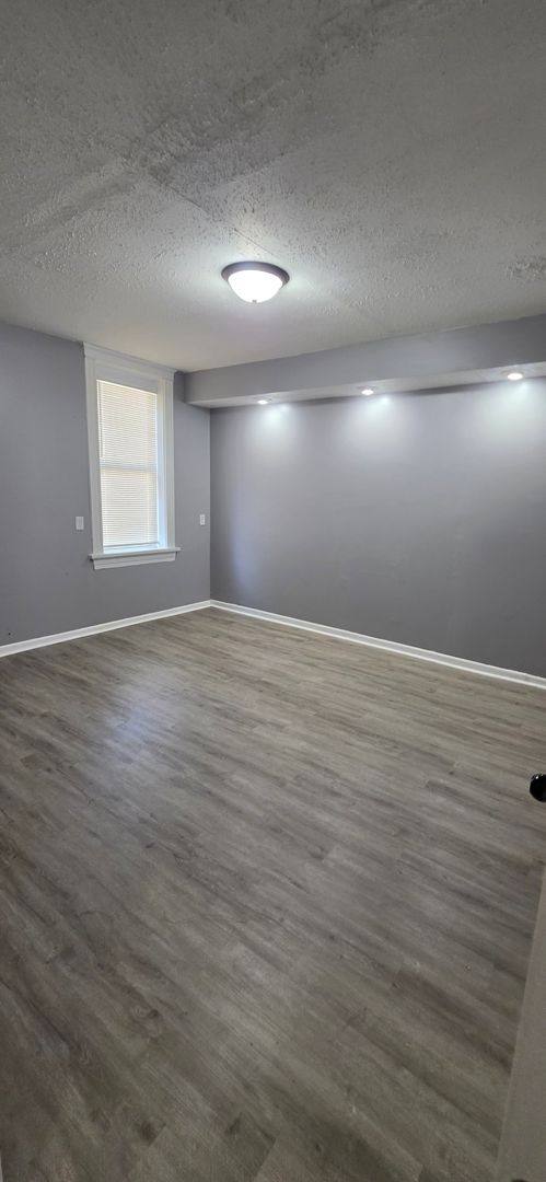House for rent at 4312 Oregon Ave, Saint Louis, MO 63111