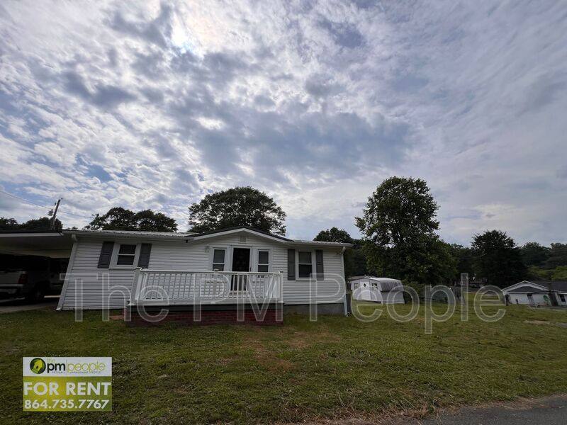 House for rent at 114 Radcliffe Dr, Easley, SC 29640