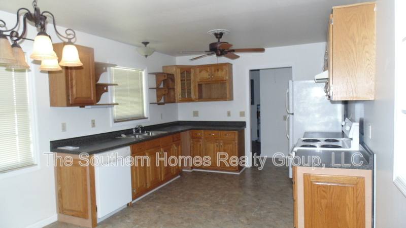 House for rent at 108 A Stanton Lane, Athens, TN 37303