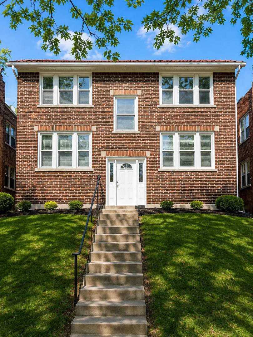 Apartment for rent at 5335 Bancroft Ave, Saint Louis, MO 63109