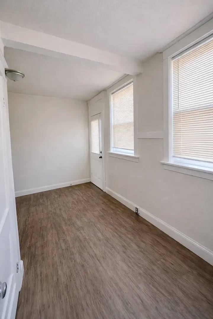 Apartment for rent at 5335 Bancroft Ave, Saint Louis, MO 63109