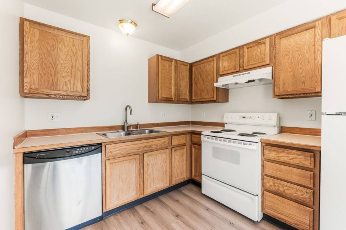 Townhouse for rent at 1812 E Coeur D'alene Ave, Post Falls, ID 83854