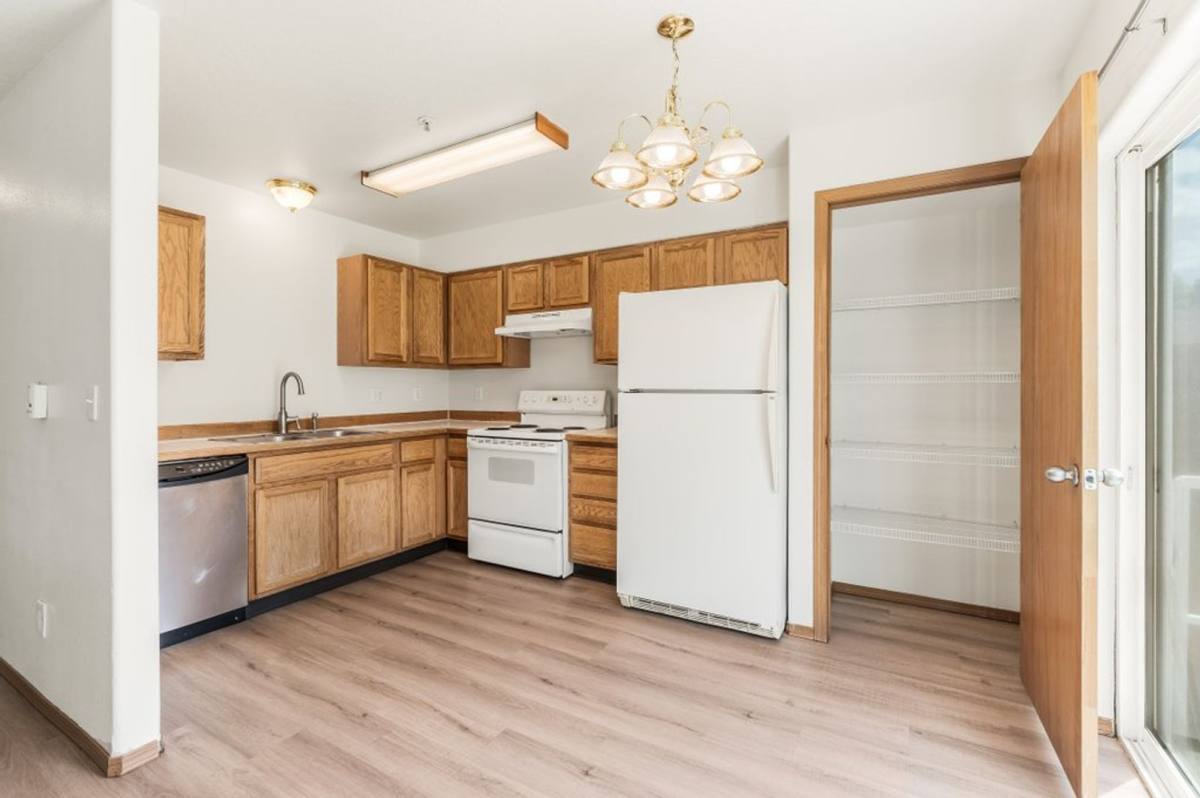 Townhouse for rent at 1812 E Coeur D'alene Ave, Post Falls, ID 83854