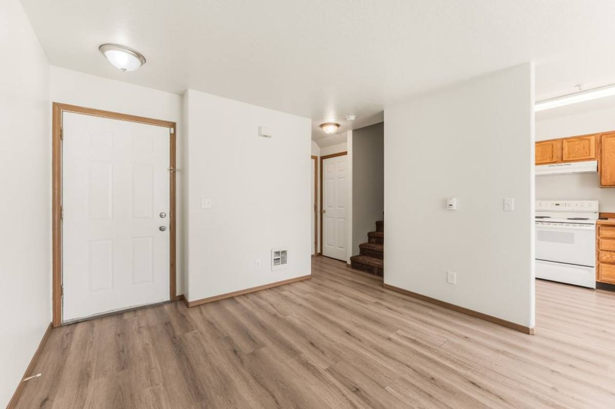 Townhouse for rent at 1812 E Coeur D'alene Ave, Post Falls, ID 83854