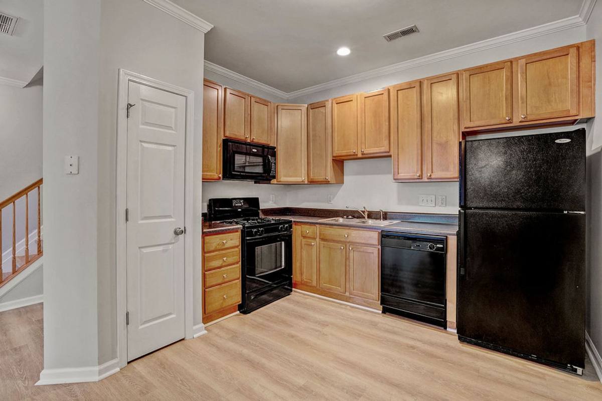 Townhouse for rent at 11701 Coppergate Dr #103, Raleigh, NC 27614