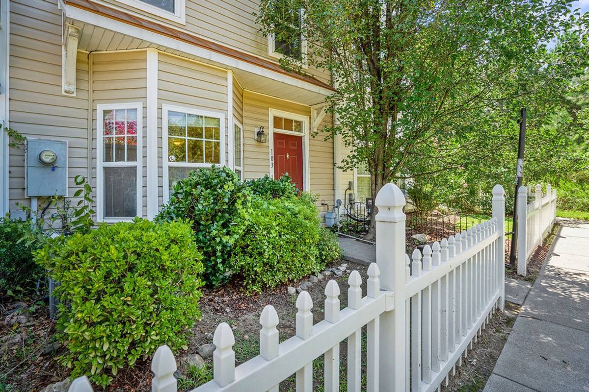 Townhouse for rent at 11701 Coppergate Dr #103, Raleigh, NC 27614