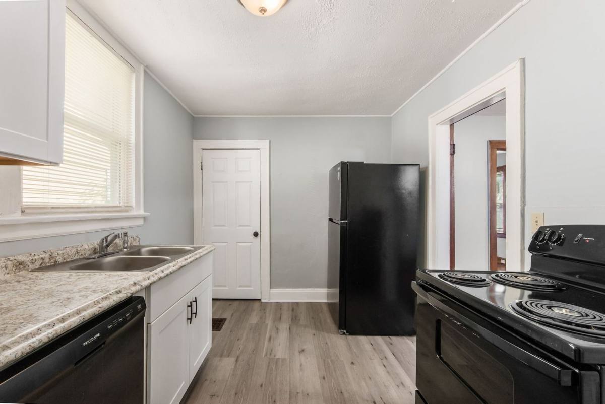 House for rent at 255 Belvidere Ave, Columbus, OH 43223