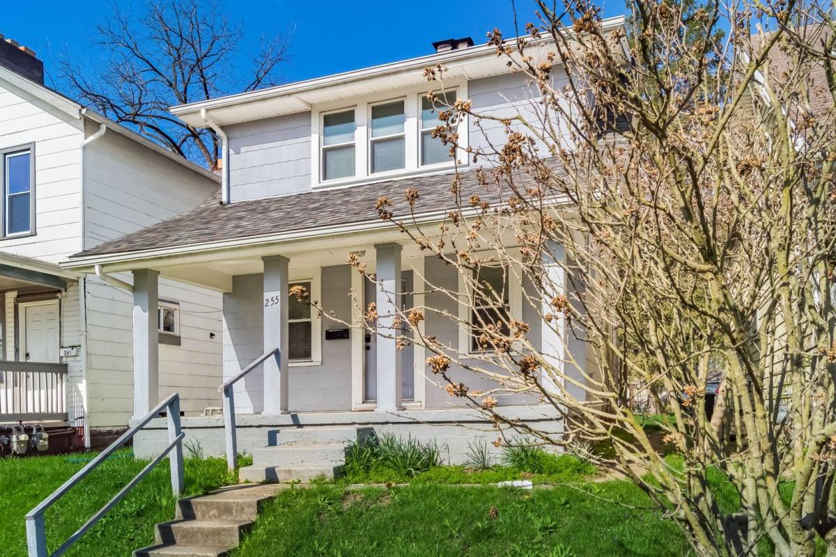 House for rent at 255 Belvidere Ave, Columbus, OH 43223