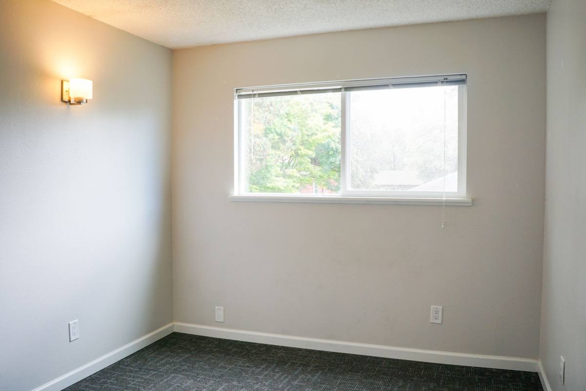 Apartment for rent at 4030 SE Holgate Blvd, Portland, OR 97202